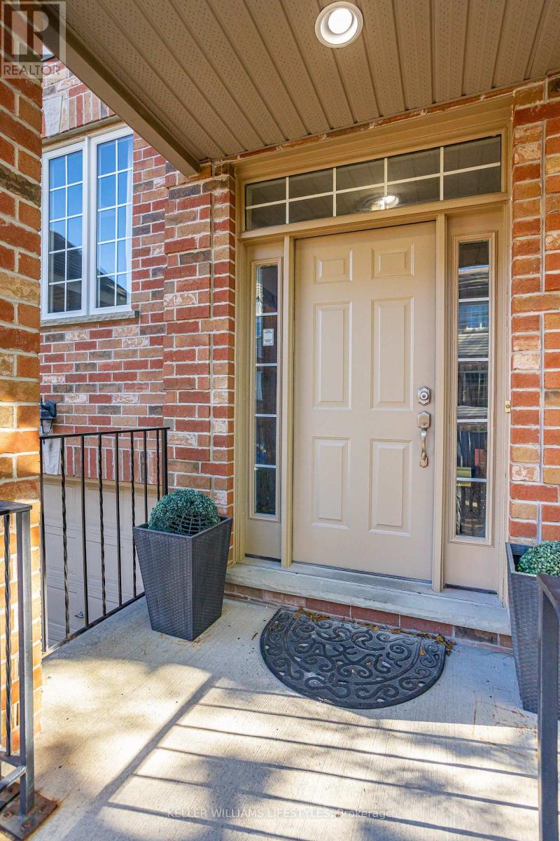 6 - 624 William Street, London East, Ontario  N6B 3G2 - Photo 4 - X12467506