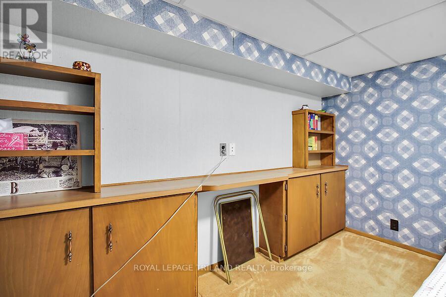 440 Beachwood Avenue, London South, Ontario  N6J 3K1 - Photo 18 - X12467507