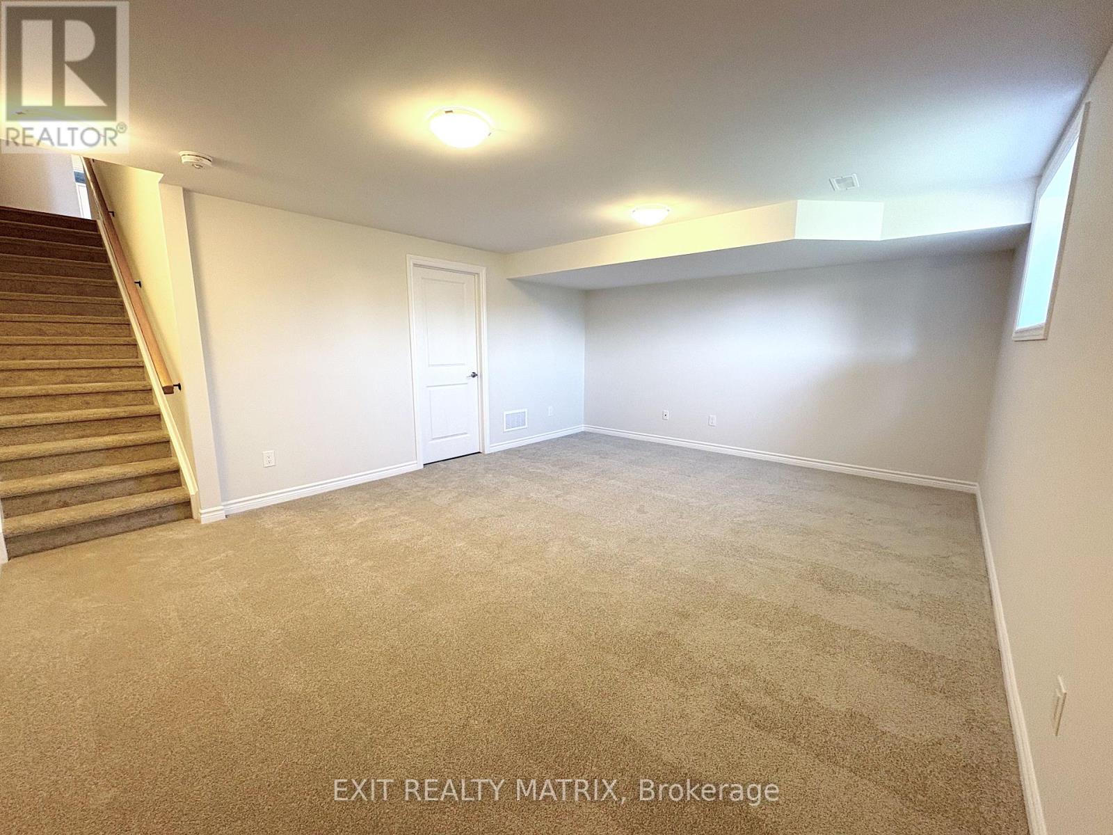 299 Labelle Street, Russell, Ontario  K0A 1W1 - Photo 19 - X12467509