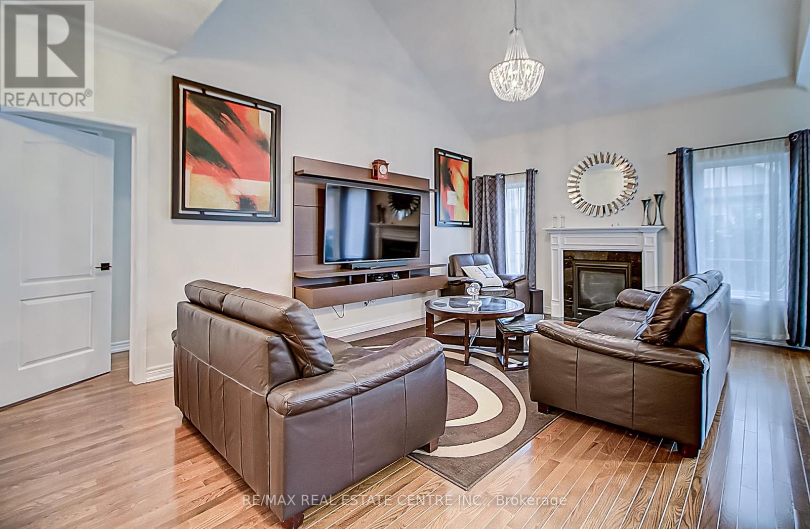 14 Alamode Road, Brampton, Ontario  L6R 3Z8 - Photo 13 - W12399694