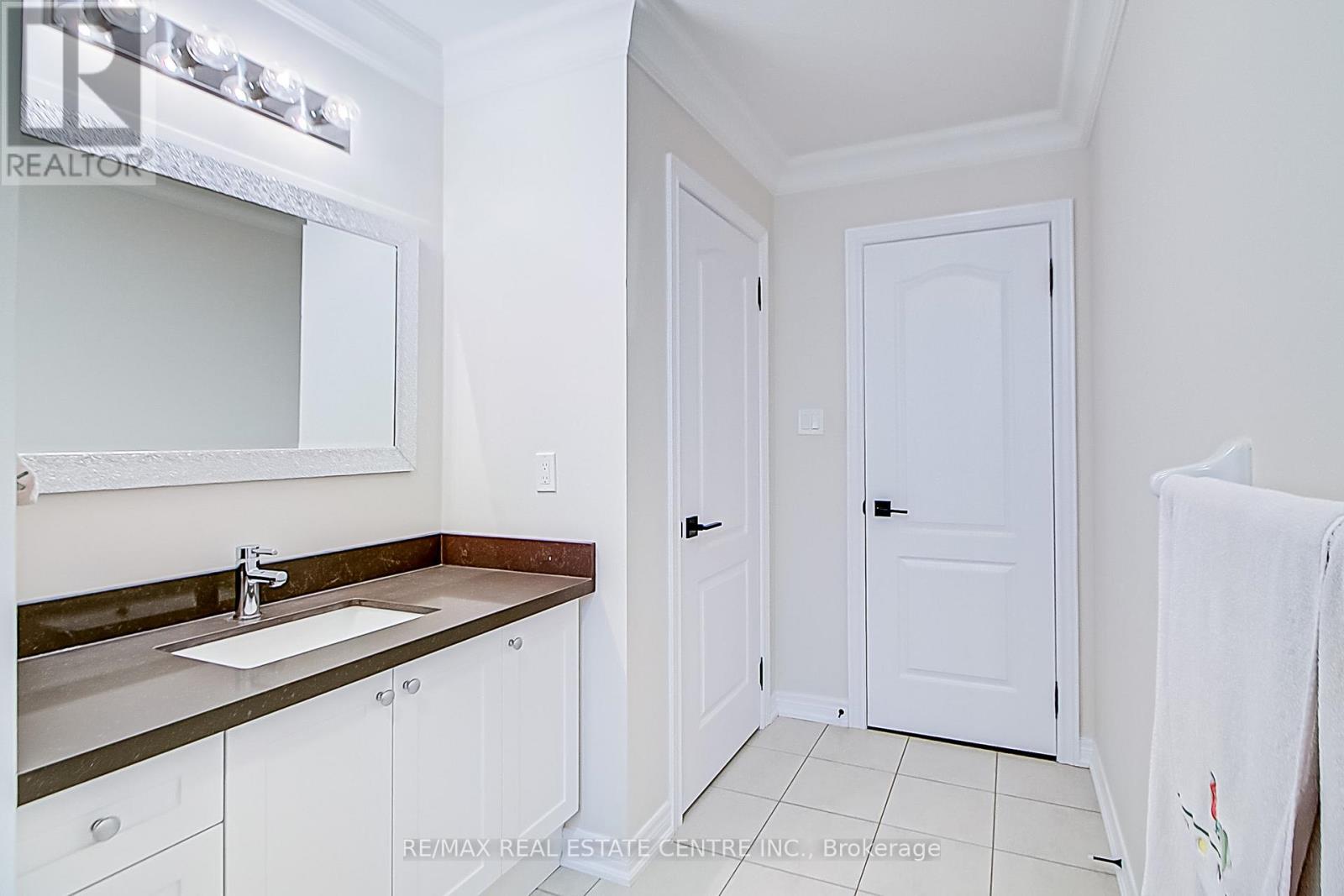 14 Alamode Road, Brampton, Ontario  L6R 3Z8 - Photo 37 - W12399694