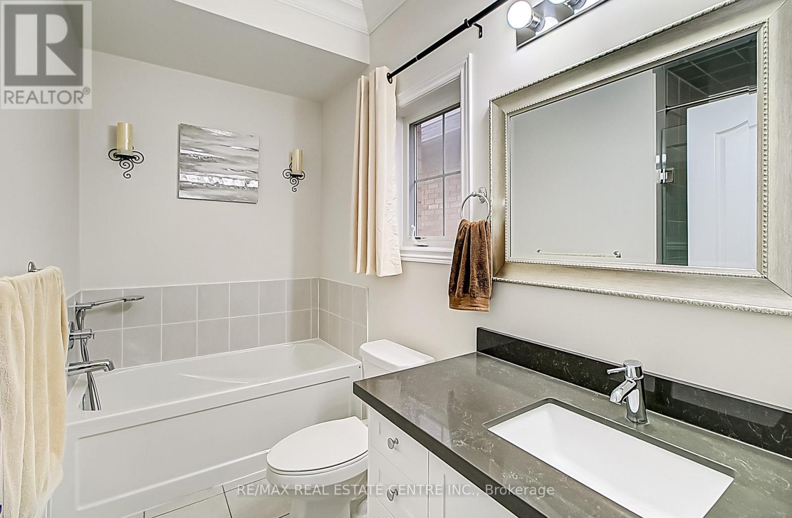 14 Alamode Road, Brampton, Ontario  L6R 3Z8 - Photo 21 - W12399694