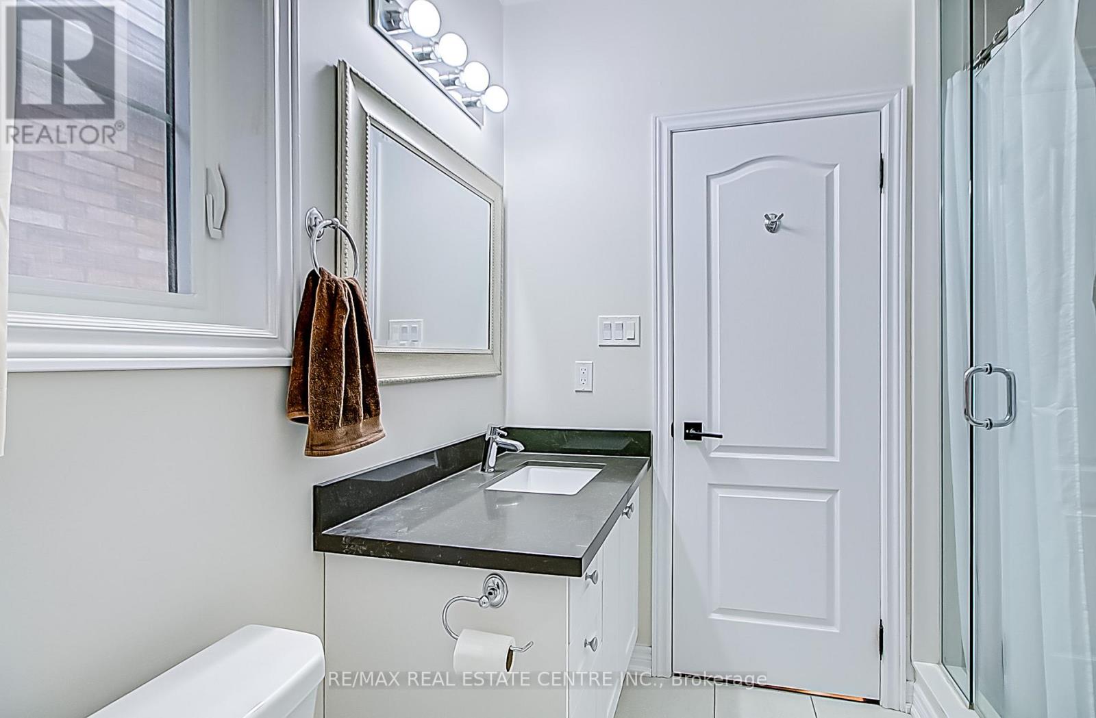 14 Alamode Road, Brampton, Ontario  L6R 3Z8 - Photo 22 - W12399694