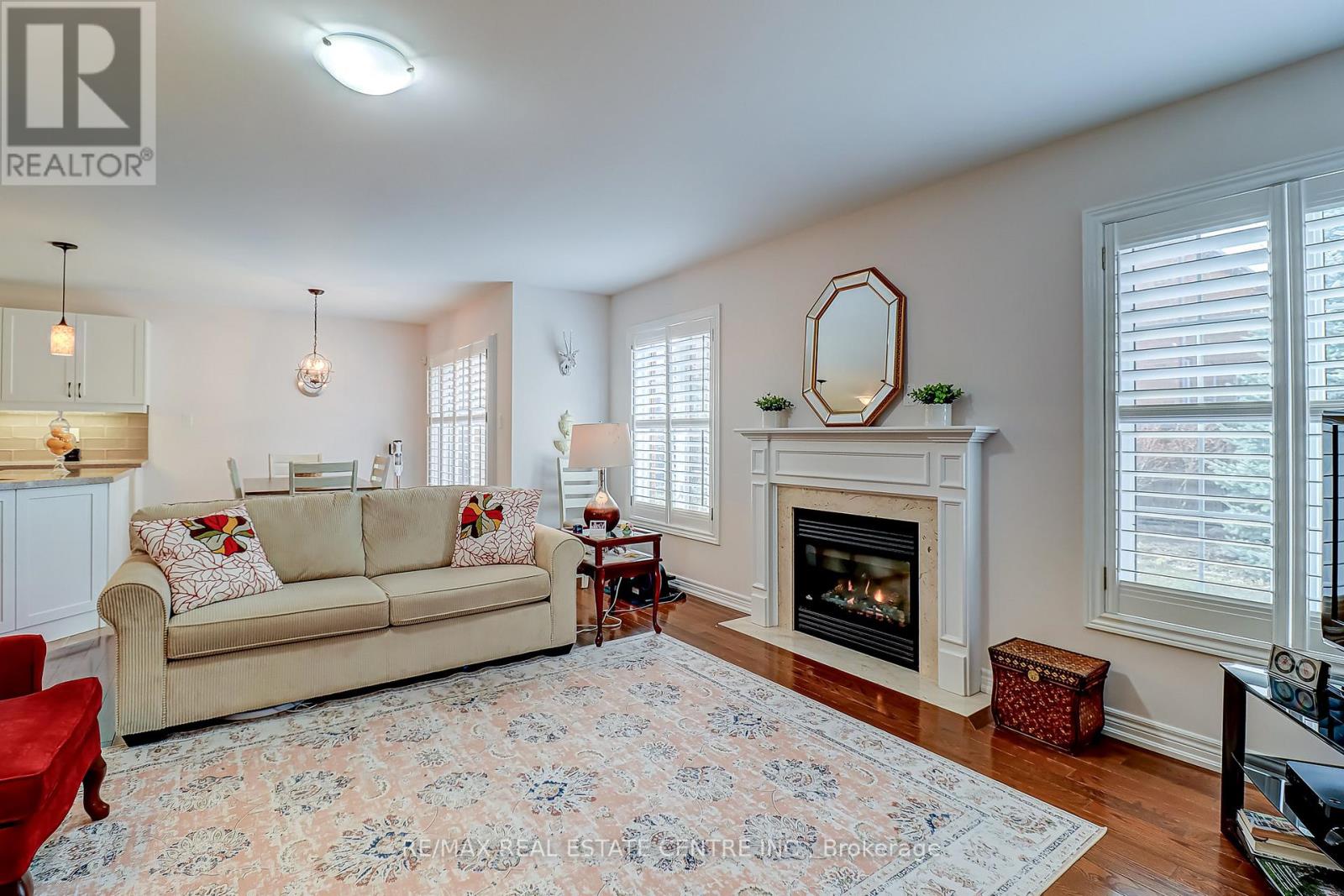 40 Muzzo Drive, Brampton, Ontario  L6R 3W8 - Photo 17 - W12452939