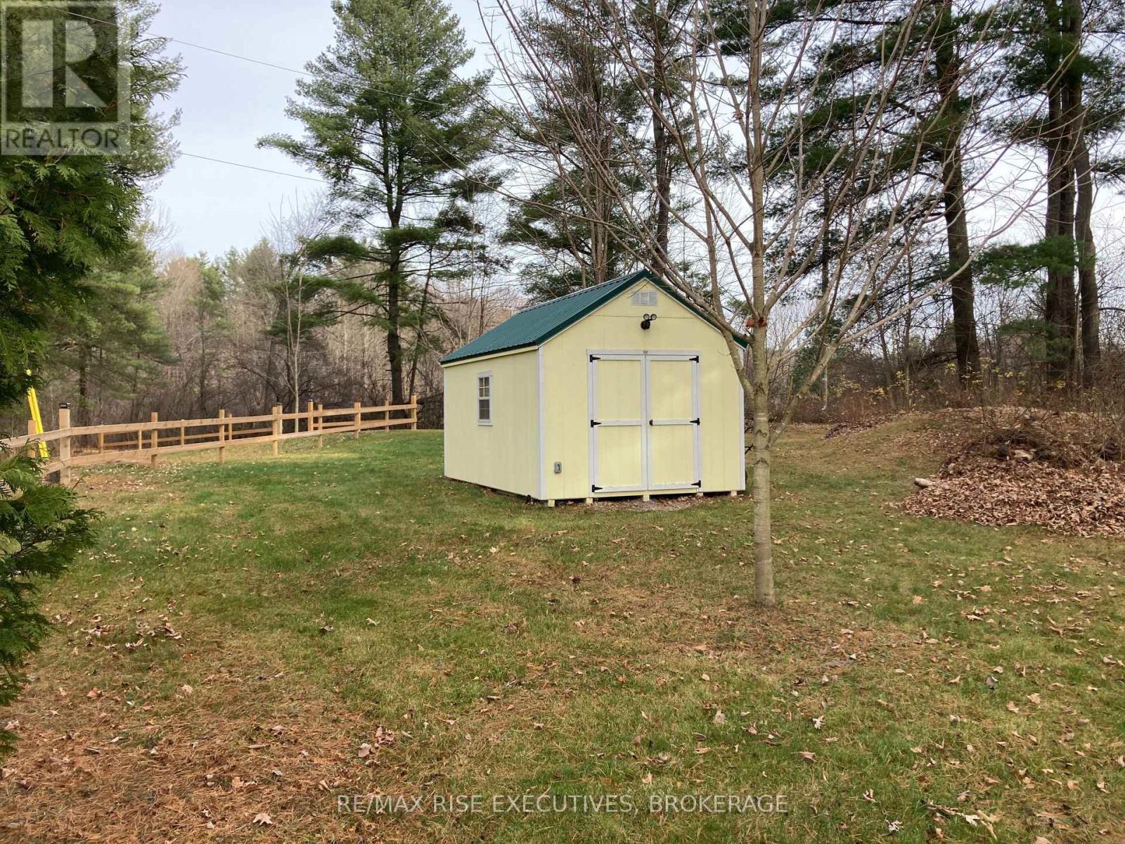 465k Lyndhurst Road, Leeds And The Thousand Islands, Ontario  K0E 1N0 - Photo 45 - X12466673