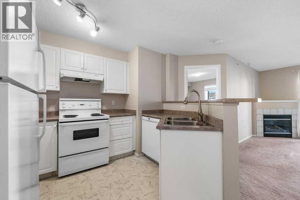 1410, 17 Country Village Bay Ne, Calgary, Alberta  T3K 5J8 - Photo 7 - A2264609