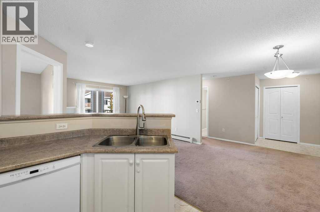 1410, 17 Country Village Bay Ne, Calgary, Alberta  T3K 5J8 - Photo 11 - A2264609