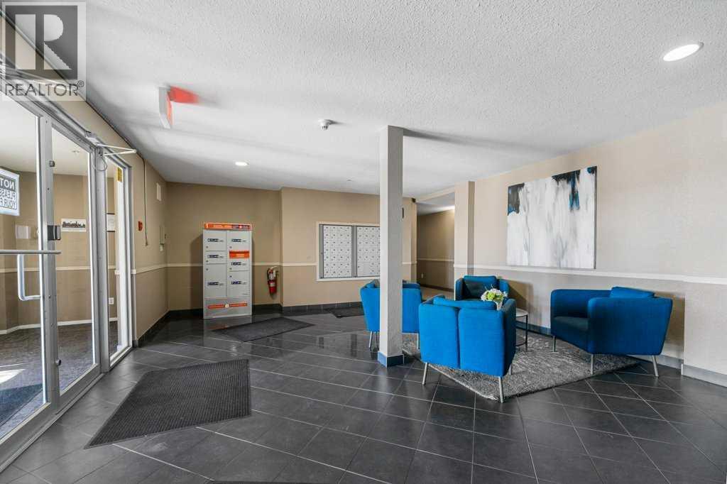 1410, 17 Country Village Bay Ne, Calgary, Alberta  T3K 5J8 - Photo 2 - A2264609