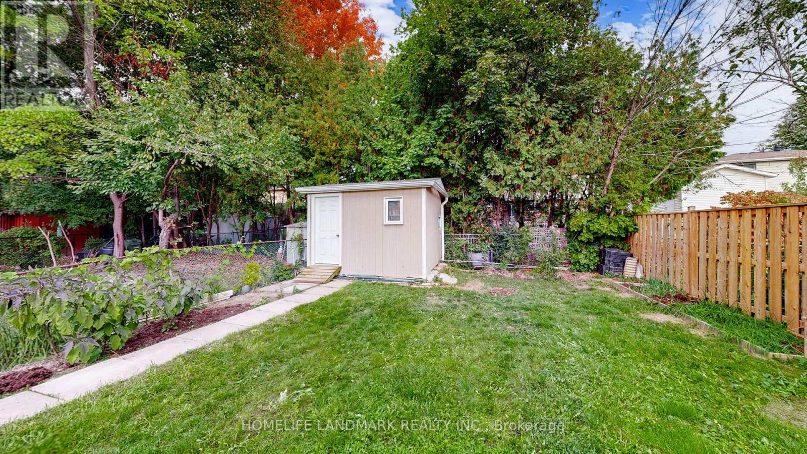 306 Hollyberry Trail, Toronto, Ontario  M2H 2P4 - Photo 47 - C12459500