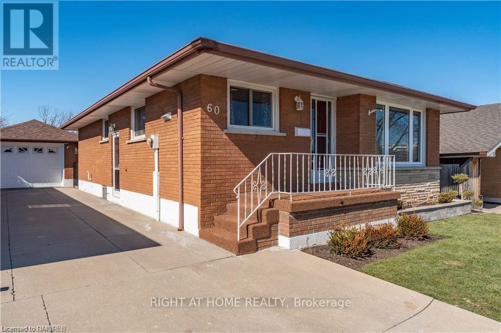 60 Champlain Avenue, Hamilton, Ontario  L8G 2H7 - Photo 2 - X12396911