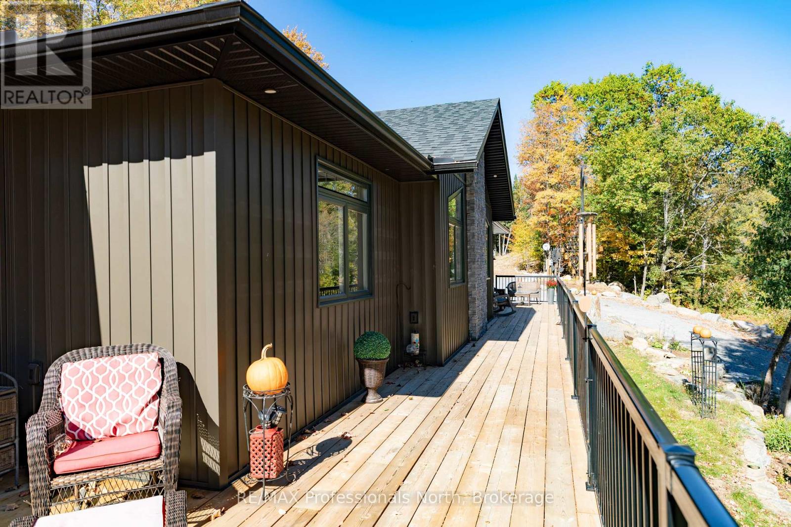 1203 Burlmarie Road, Lake Of Bays (Mclean), Ontario  P0B 1A0 - Photo 26 - X12467511