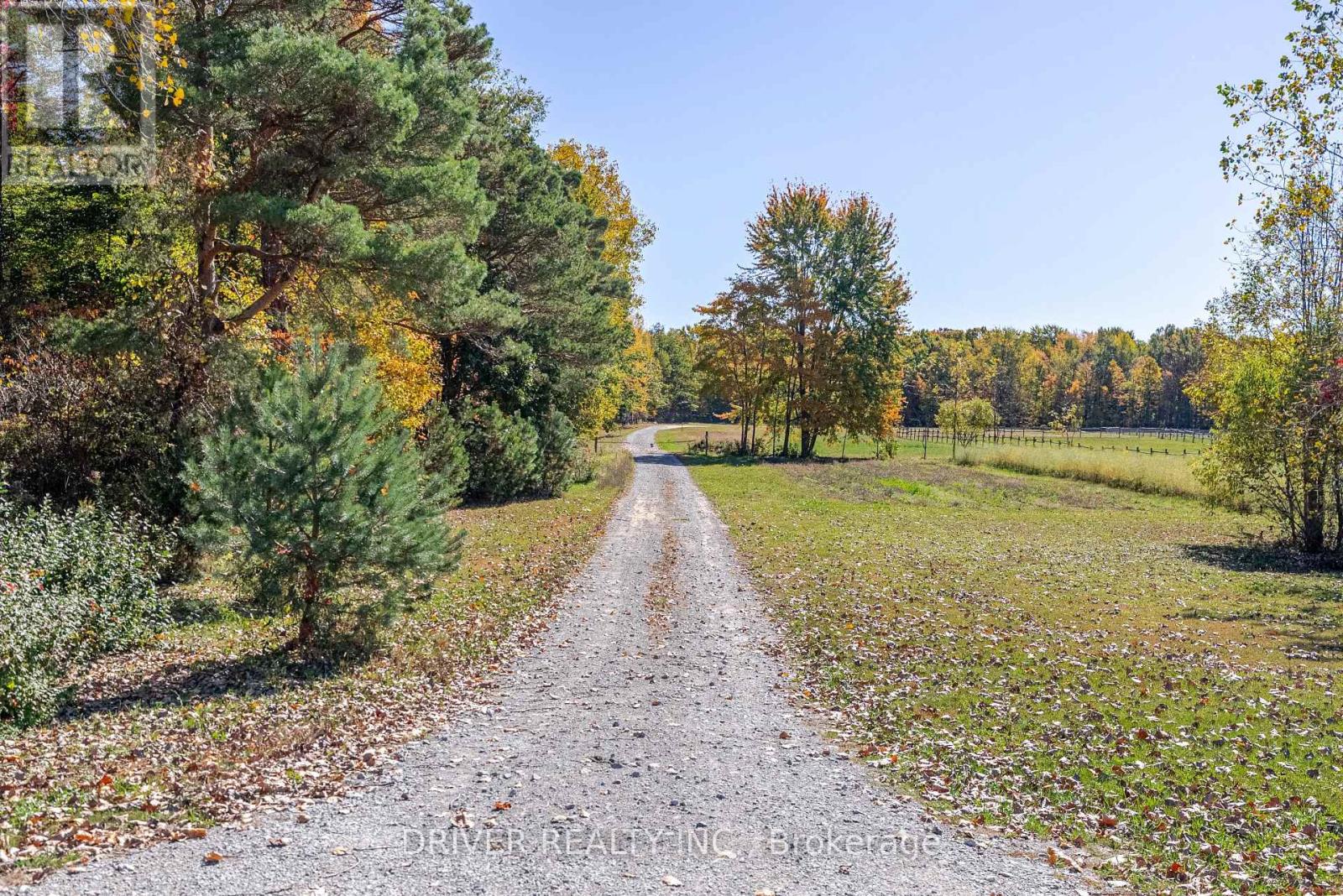 1726 4th Concession Road, Norfolk, Ontario  N0E 1P0 - Photo 2 - X12467543