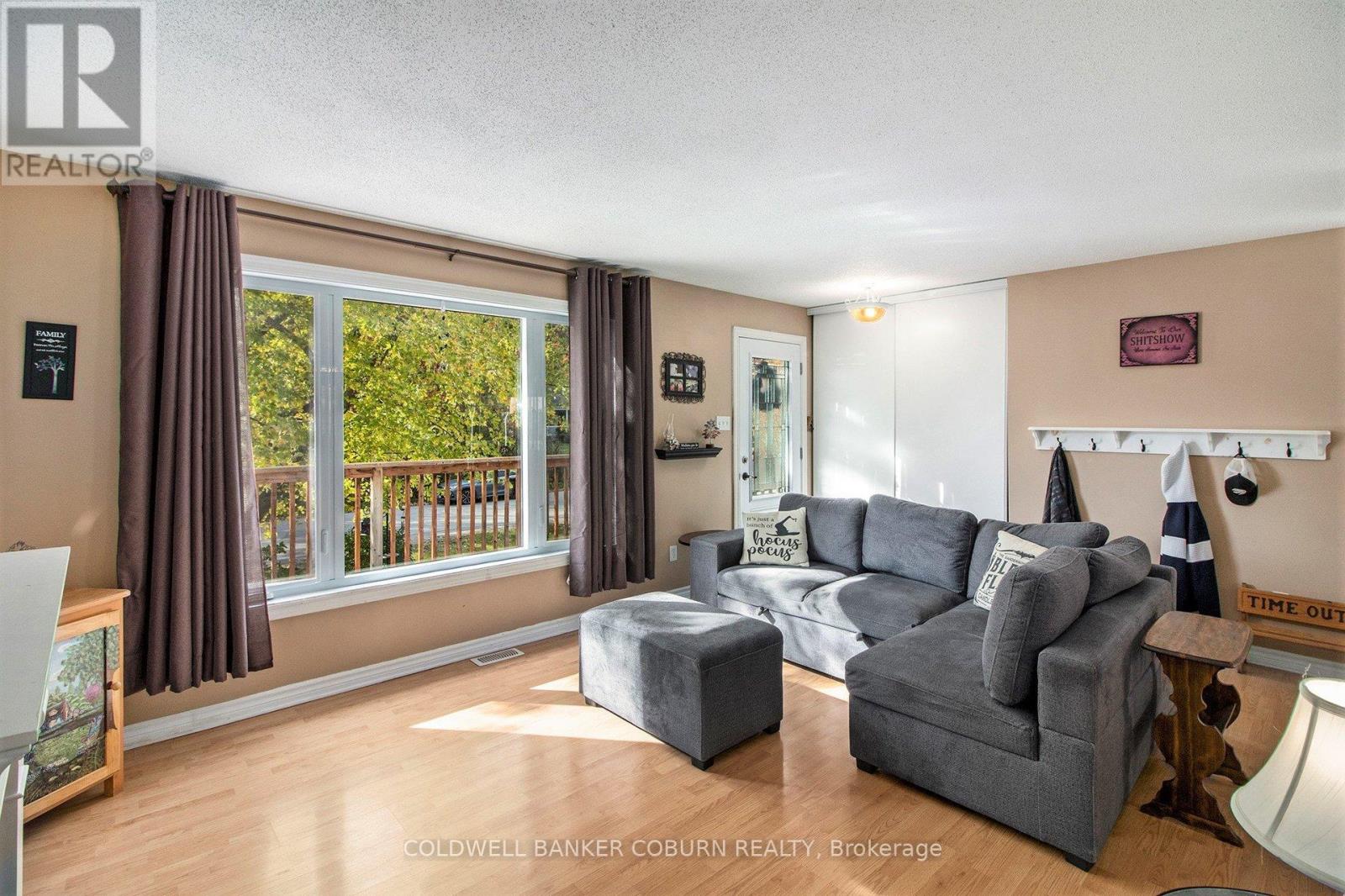 82 Larose Lane, The Nation, Ontario  K0A 1W0 - Photo 7 - X12467513