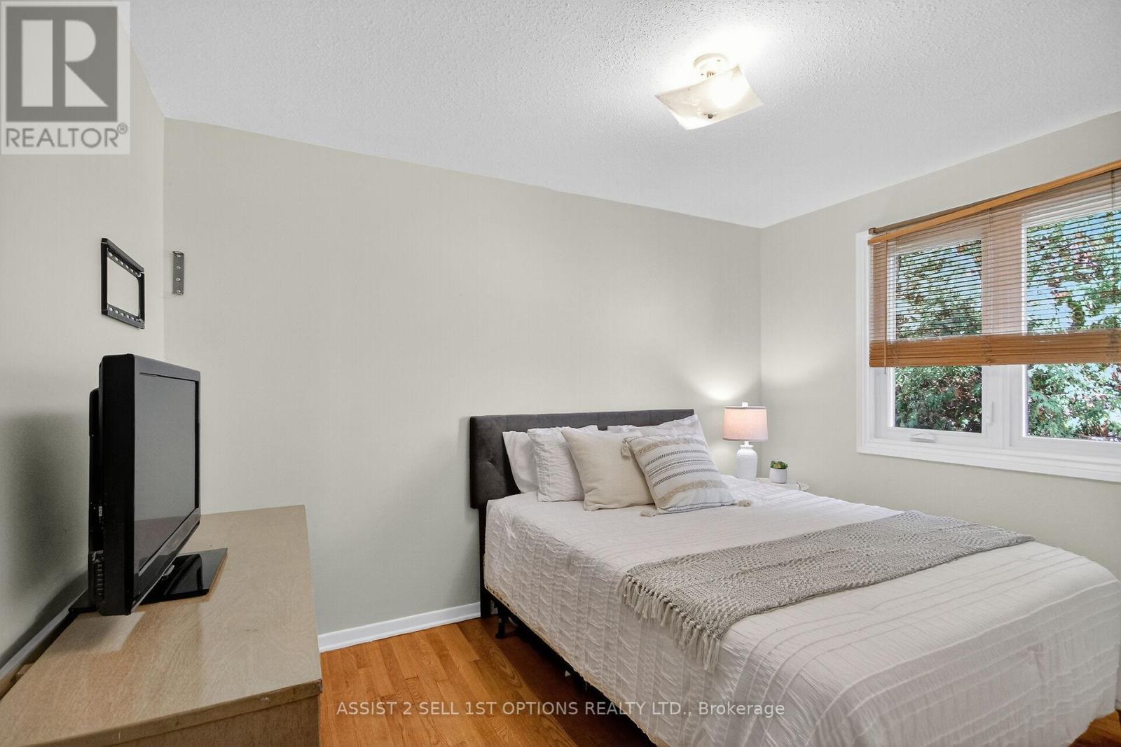 24 Barnes Crescent, Ottawa, Ontario  K2H 7C2 - Photo 20 - X12301699