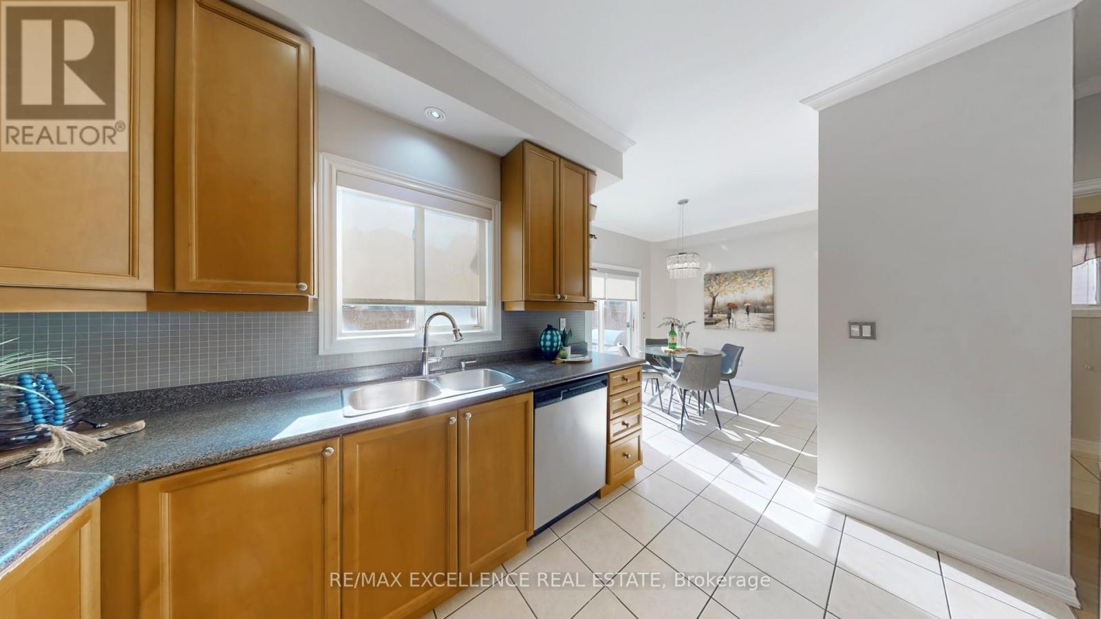 21 Overture Lane, Brampton, Ontario  L6S 6H9 - Photo 13 - W12467493