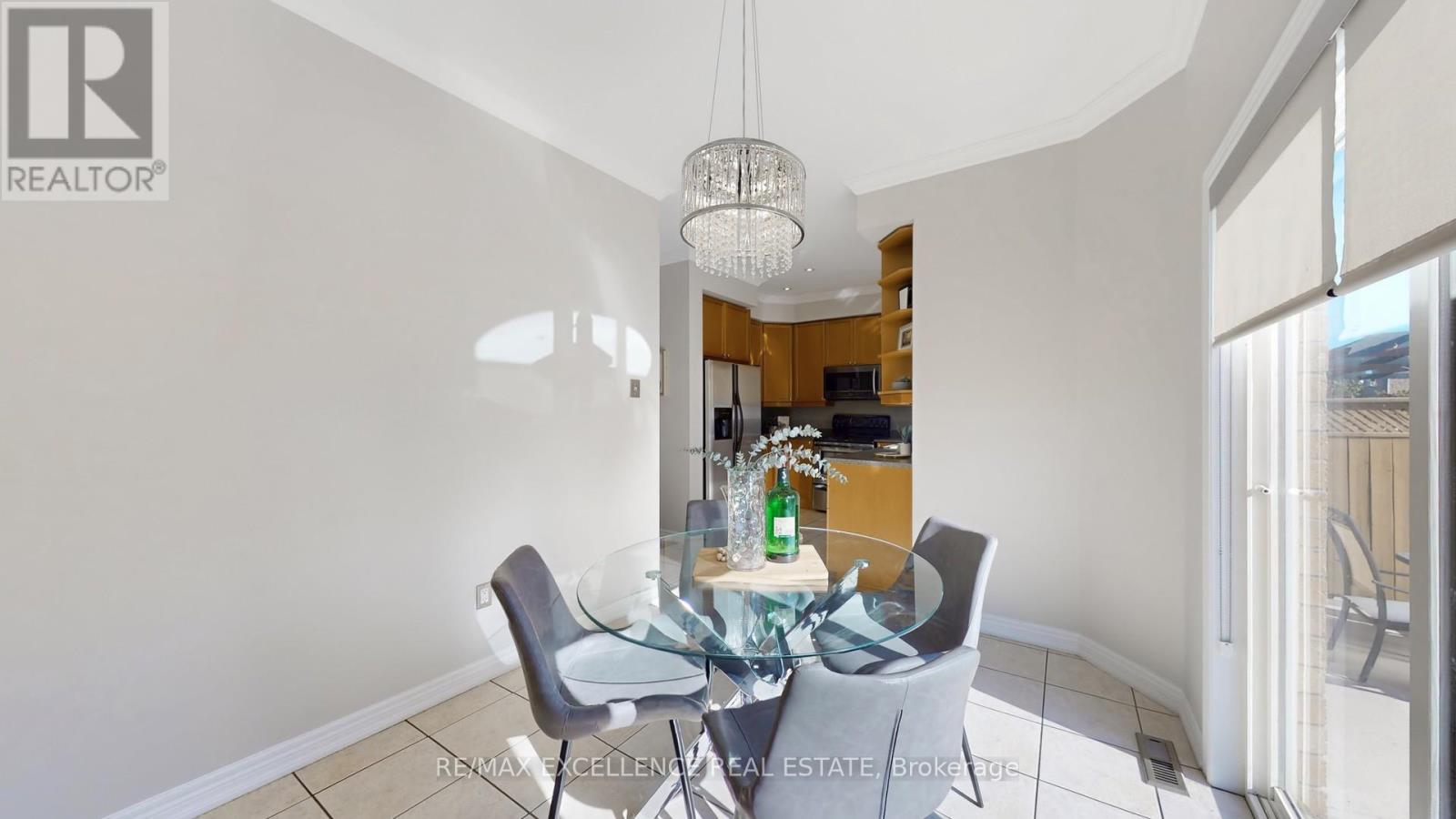 21 Overture Lane, Brampton, Ontario  L6S 6H9 - Photo 16 - W12467493