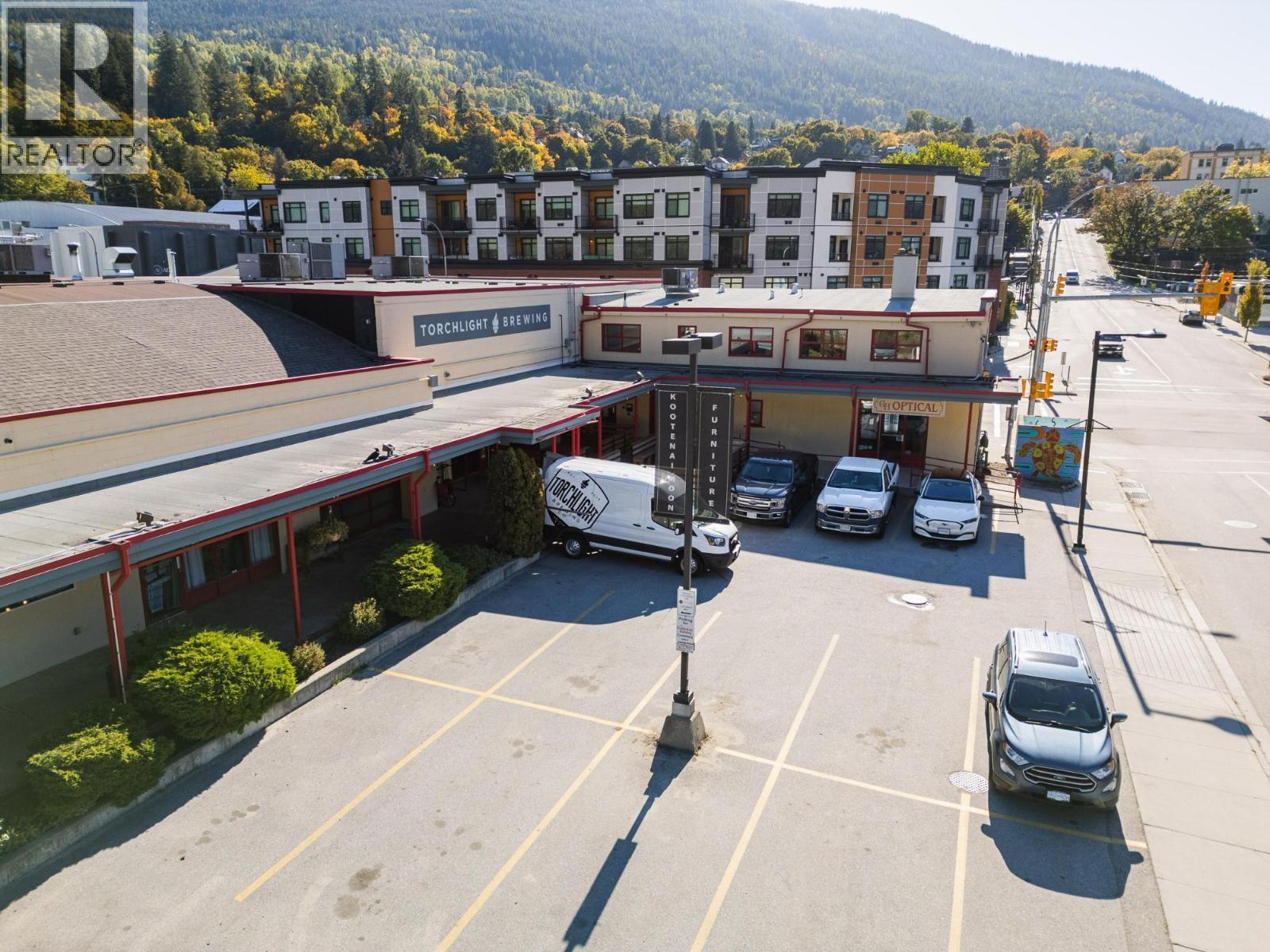 125 Hall Street, Nelson, British Columbia  V1L 7B4 - Photo 7 - 10366041