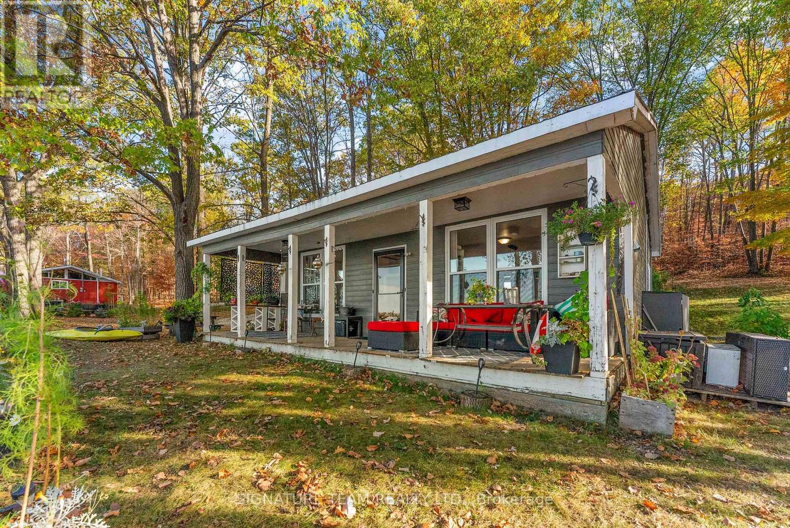 6 Harlow Trail, Whitewater Region, Ontario  K0J 1K0 - Photo 1 - X12467551