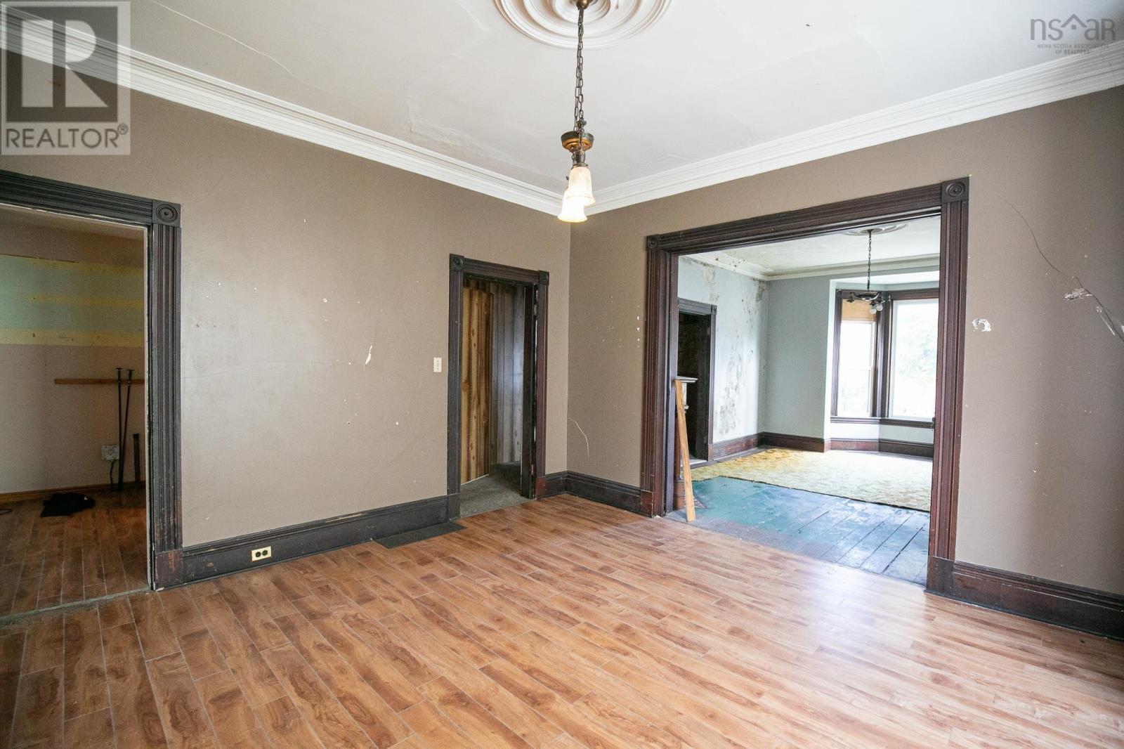 9 West Victoria Street, Amherst, Nova Scotia  B4H 1B7 - Photo 13 - 202526038