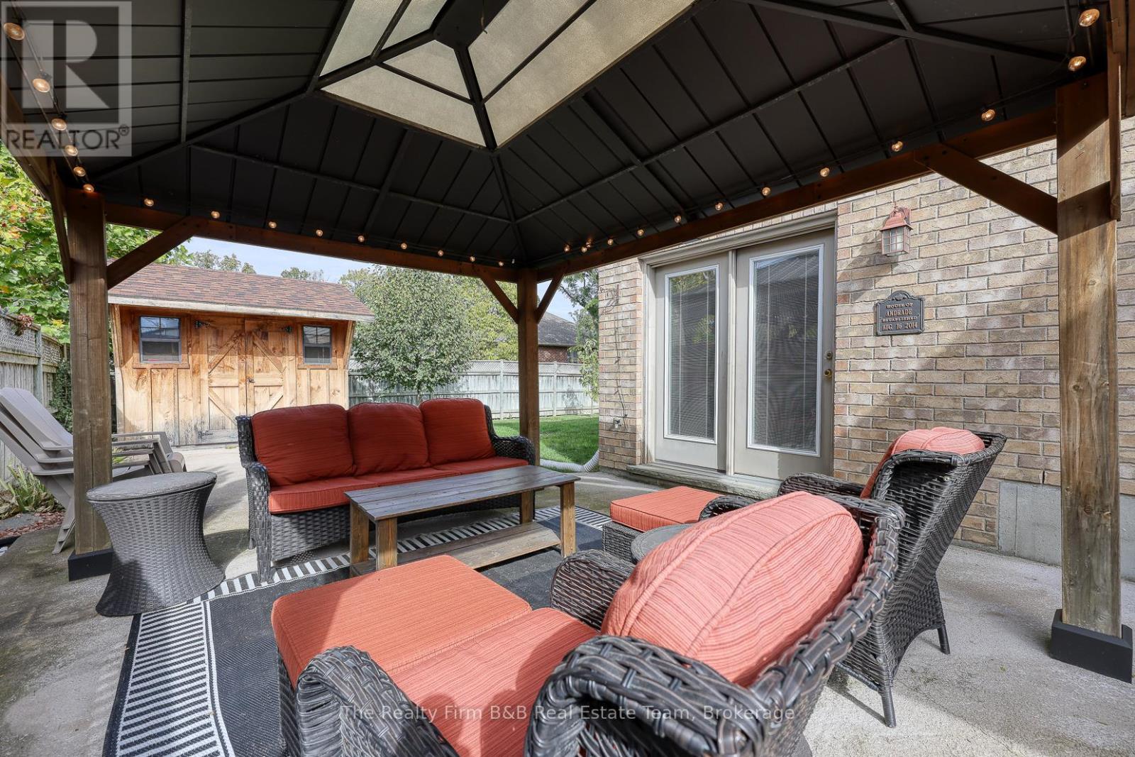 35 Blue Jay Boulevard, Woodstock, Ontario  N4T 1T2 - Photo 16 - X12467563