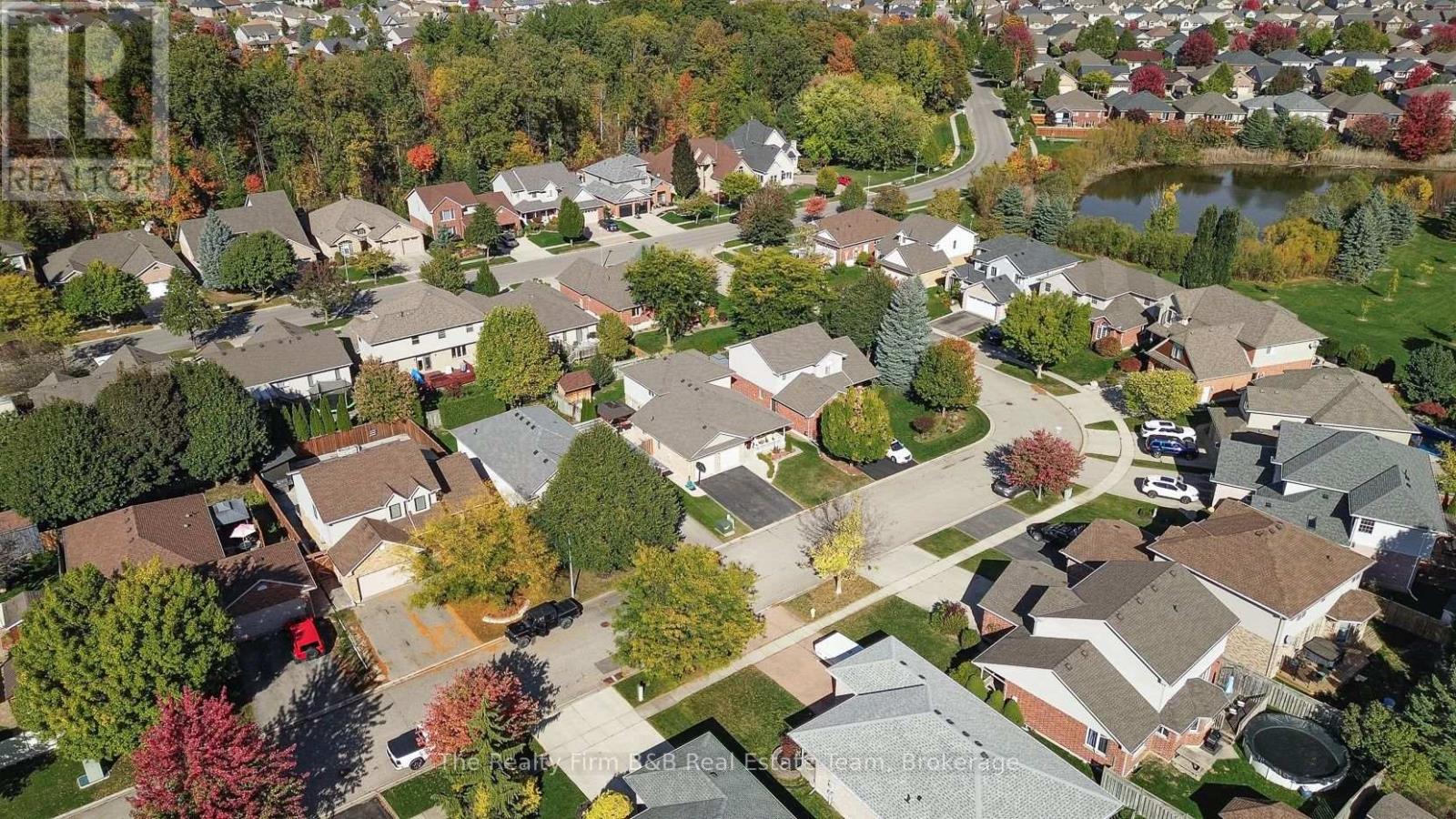 35 Blue Jay Boulevard, Woodstock, Ontario  N4T 1T2 - Photo 3 - X12467563