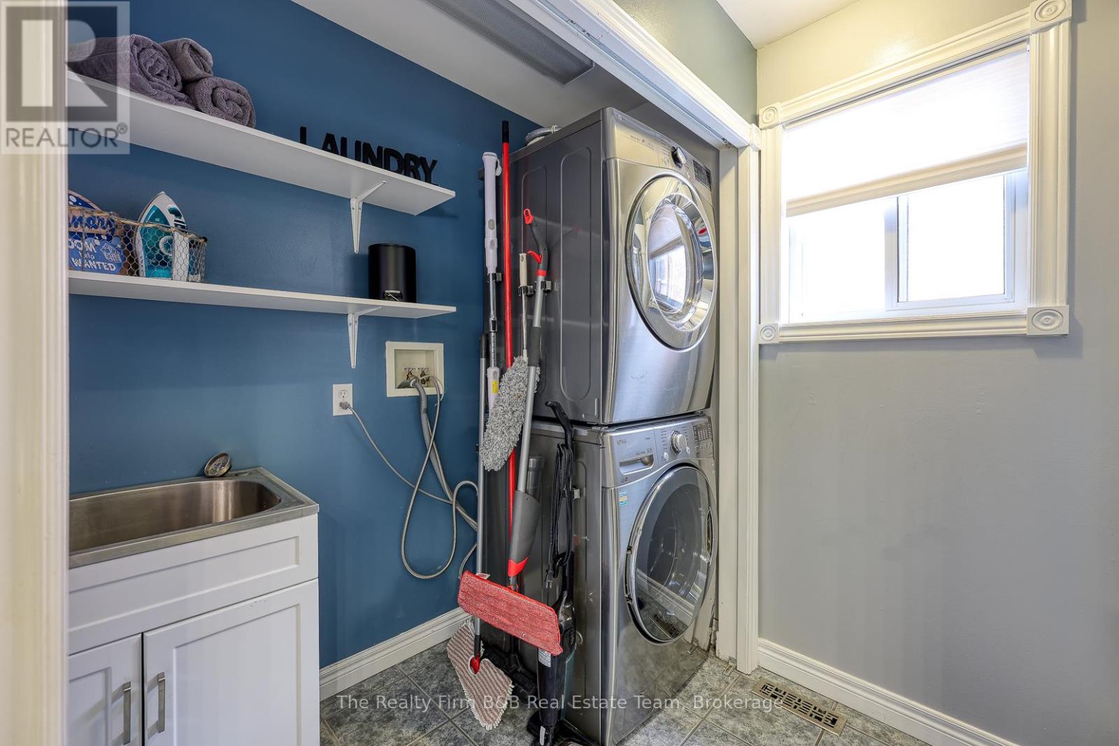 35 Blue Jay Boulevard, Woodstock, Ontario  N4T 1T2 - Photo 37 - X12467563