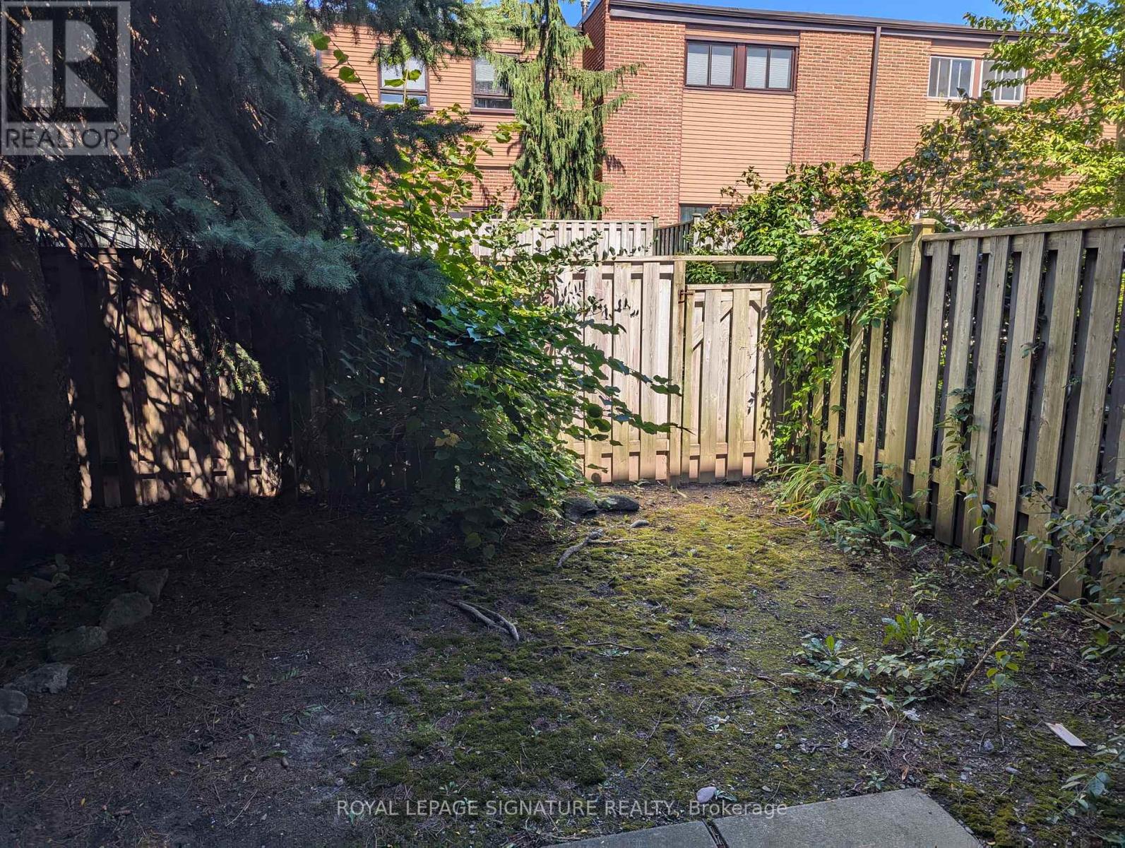 32 Burnt Meadoway, Toronto, Ontario  M2H 2V3 - Photo 11 - C12467536