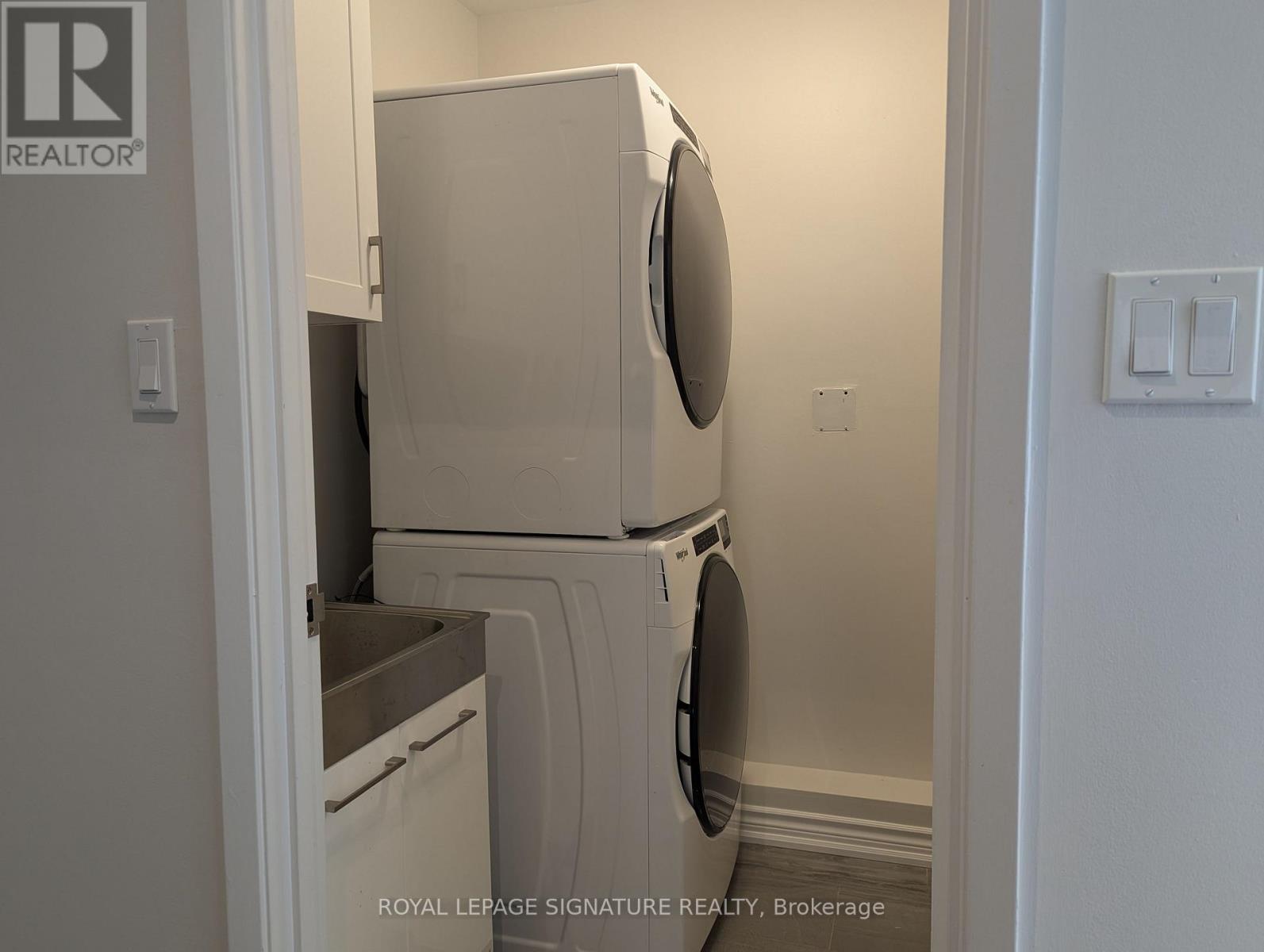 32 Burnt Meadoway, Toronto, Ontario  M2H 2V3 - Photo 6 - C12467536