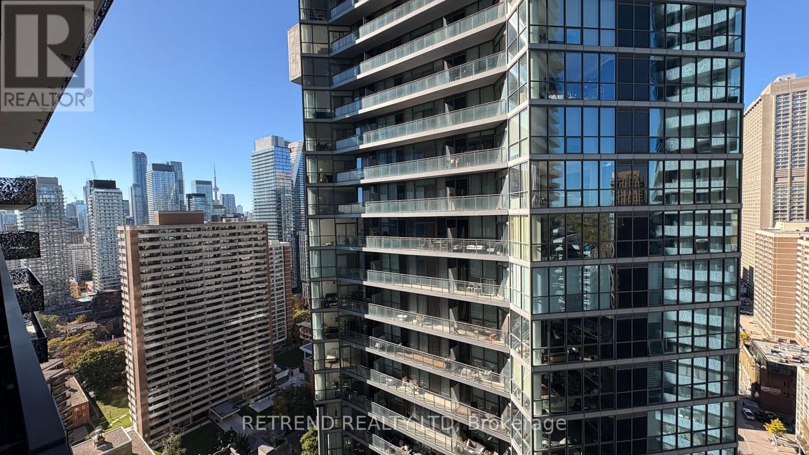 2410 - 55 Charles Street E, Toronto, Ontario  M4Y 1S9 - Photo 16 - C12467544