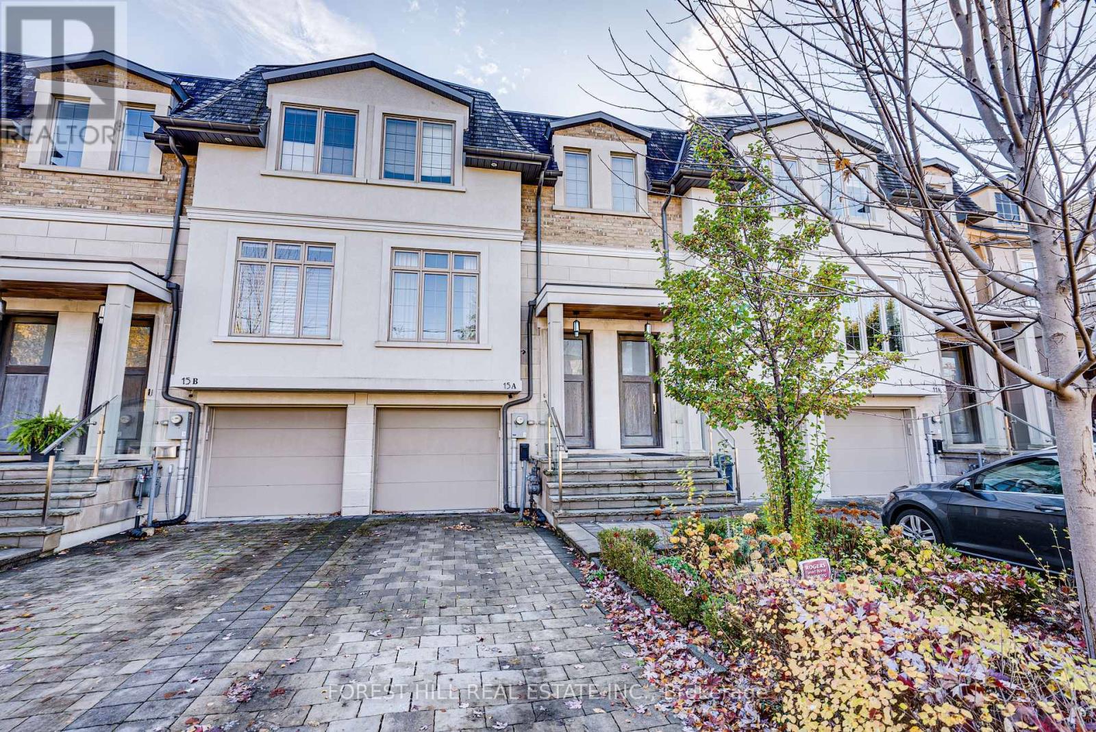 15A ROSLIN AVENUE, Toronto, Ontario