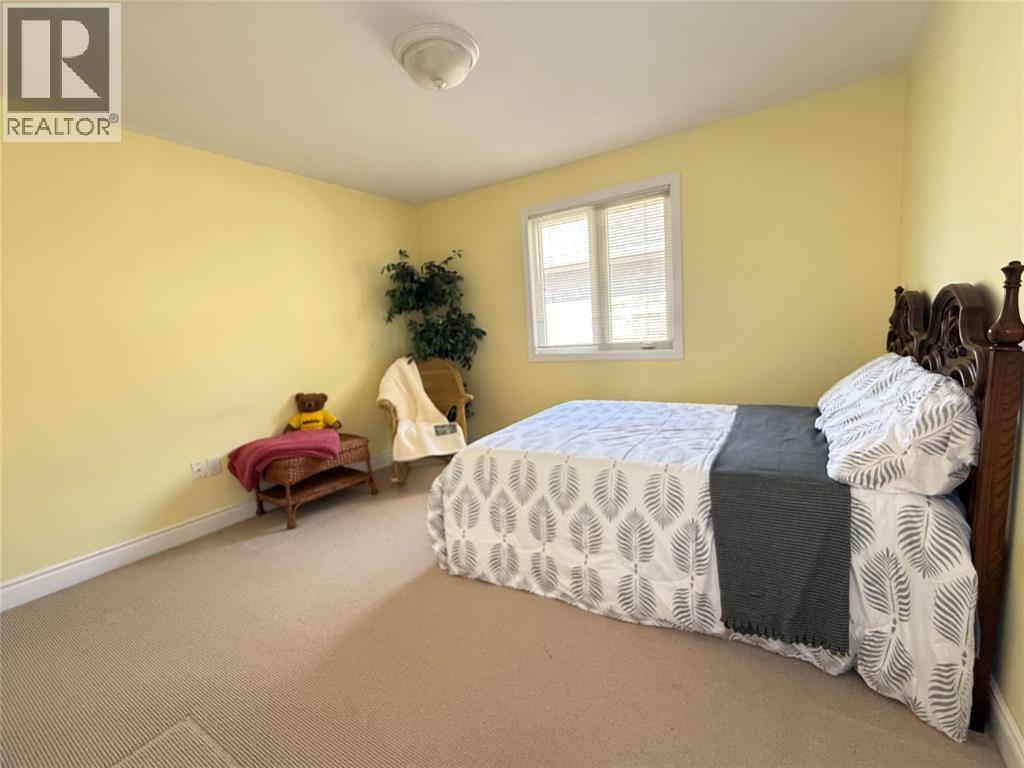126 Stathis Boulevard, Sarnia, Ontario  N7S 5T5 - Photo 11 - 25026223