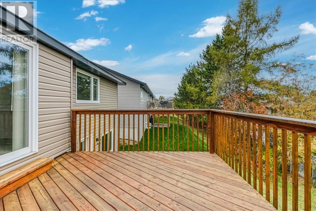 66 Meadowgreen Drive, Garson, Ontario  P3L 1G8 - Photo 6 - 2125233