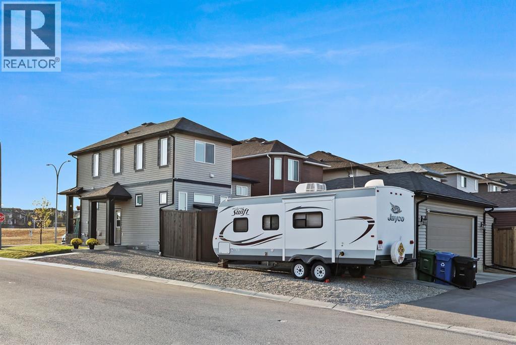 138 Nolan Hill Drive Nw, Calgary, Alberta  T3R 0M7 - Photo 5 - A2260804