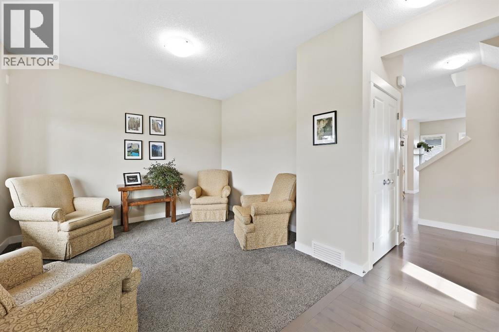 138 Nolan Hill Drive Nw, Calgary, Alberta  T3R 0M7 - Photo 7 - A2260804