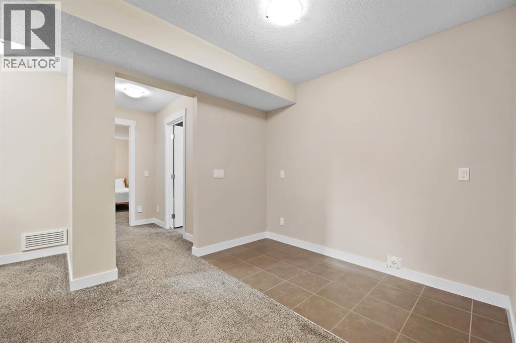 138 Nolan Hill Drive Nw, Calgary, Alberta  T3R 0M7 - Photo 37 - A2260804
