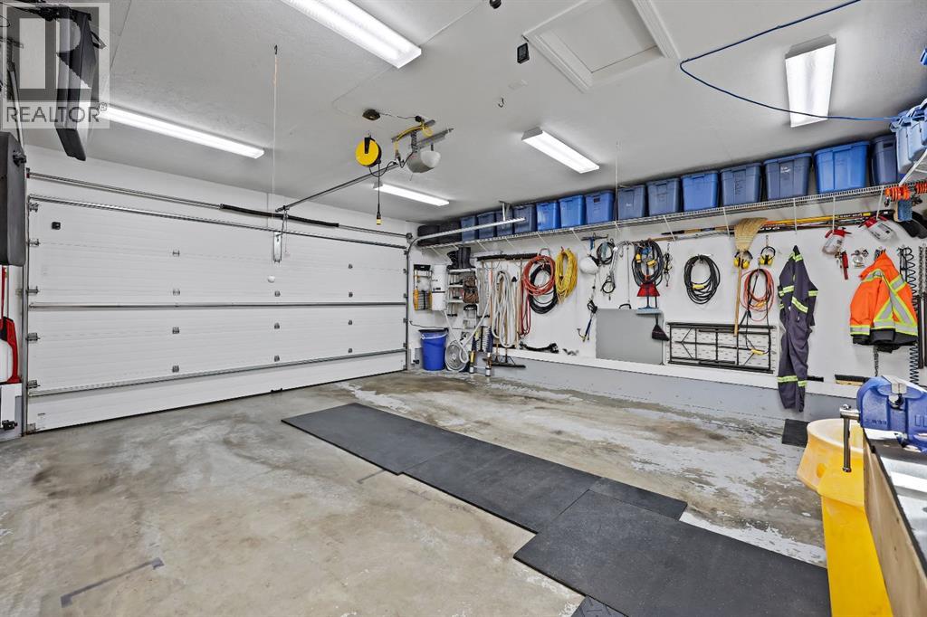 138 Nolan Hill Drive Nw, Calgary, Alberta  T3R 0M7 - Photo 49 - A2260804