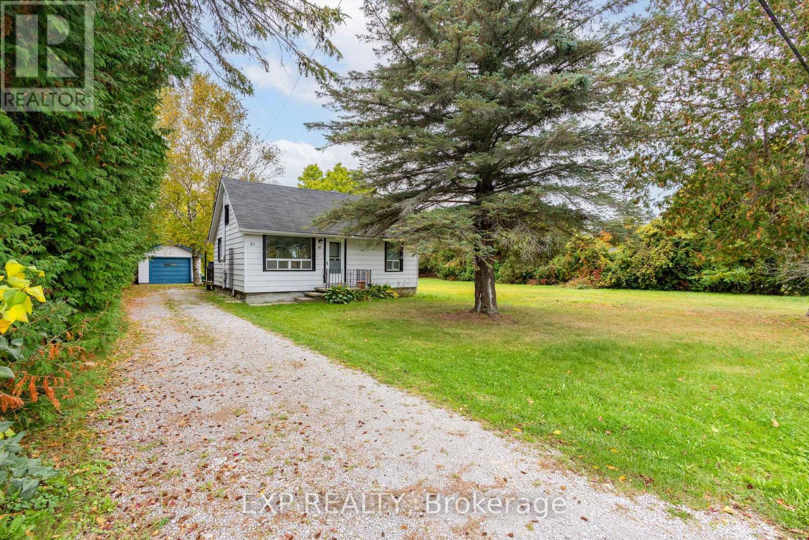 51 Burke Street, Georgina, Ontario  L0E 1R0 - Photo 1 - N12467528