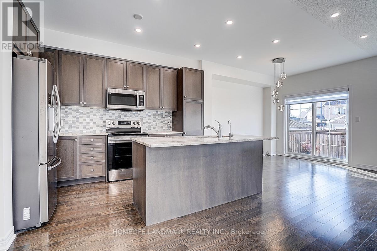3 Moonseed Lane, Richmond Hill, Ontario  L4E 1E7 - Photo 15 - N12467561