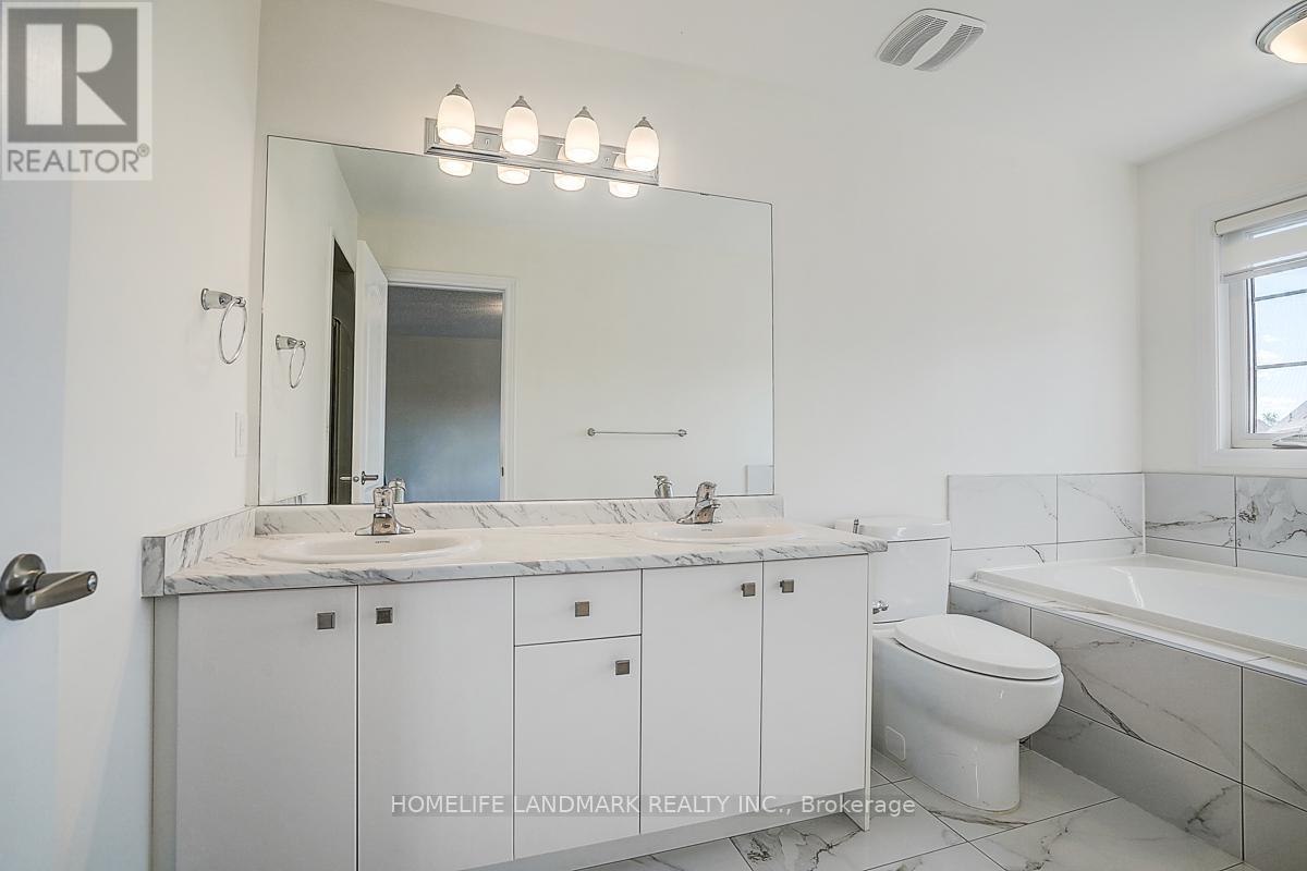 3 Moonseed Lane, Richmond Hill, Ontario  L4E 1E7 - Photo 28 - N12467561