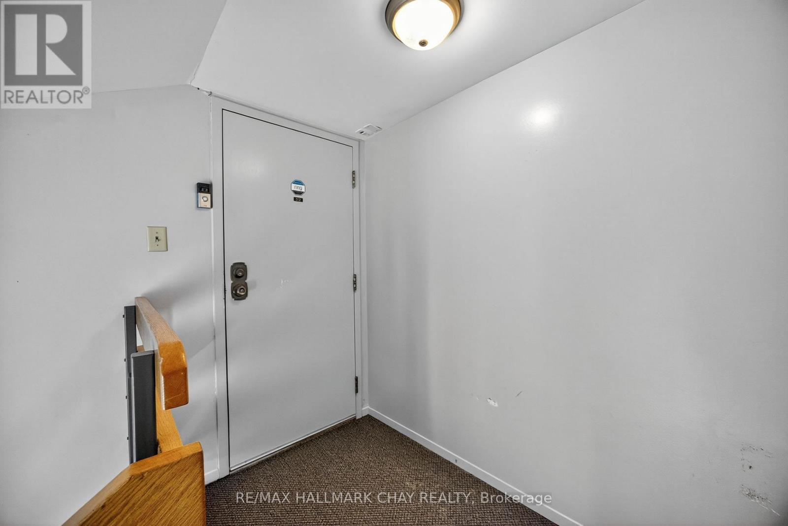 312 - 1102 Horseshoe Valley Road W, Oro-Medonte, Ontario  L4M 4Y8 - Photo 4 - S12467539