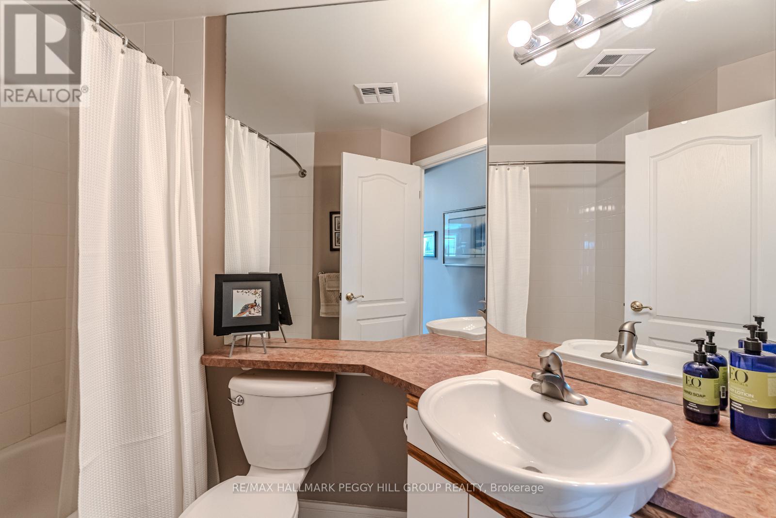 Ph2/3 - 2 Toronto Street, Barrie, Ontario  L4N 9R2 - Photo 14 - S12467559