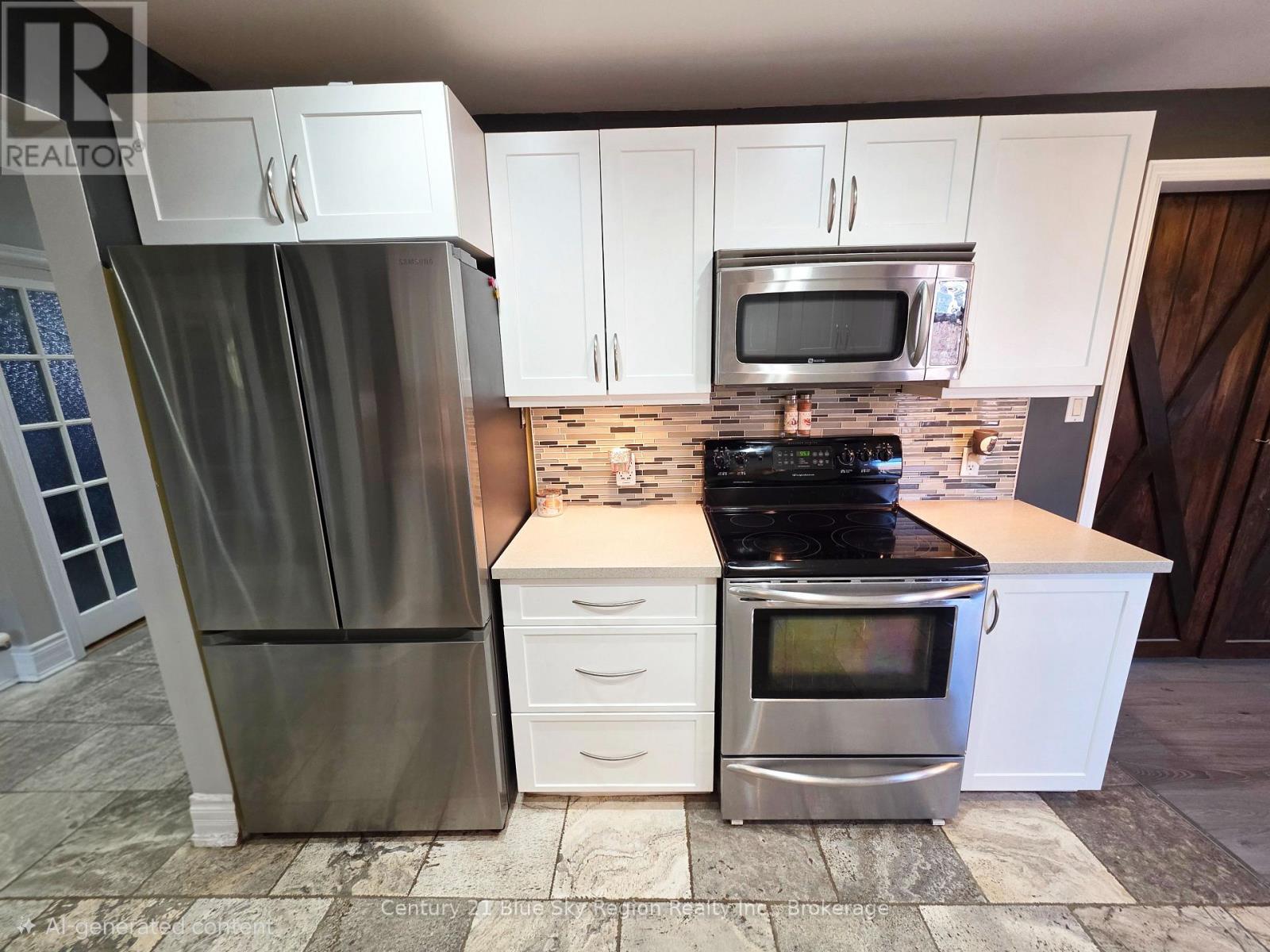 1376 Copeland Street, North Bay, Ontario P1B 3G3 - Photo 18 - X12467566