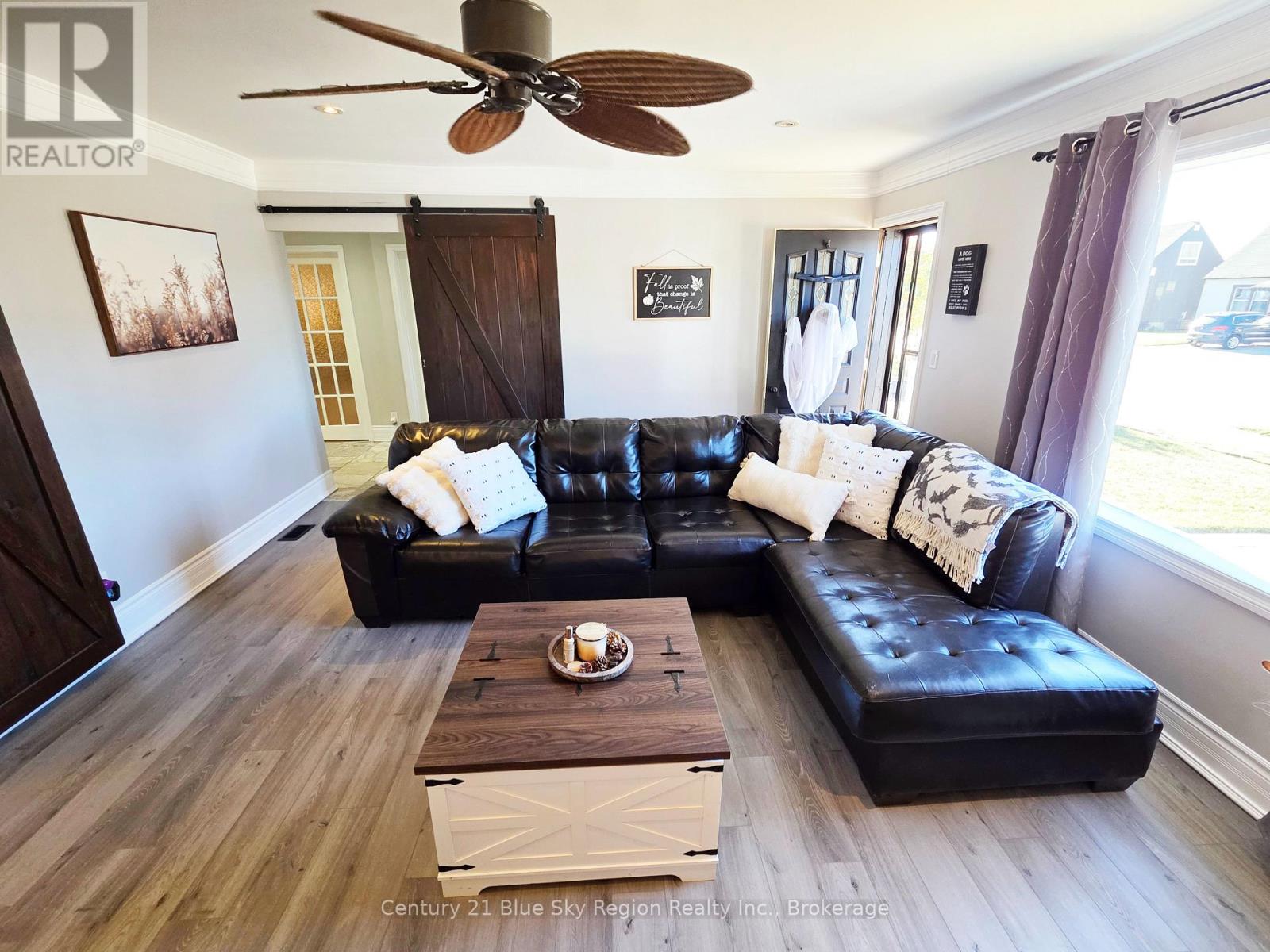 1376 Copeland Street, North Bay, Ontario P1B 3G3 - Photo 23 - X12467566