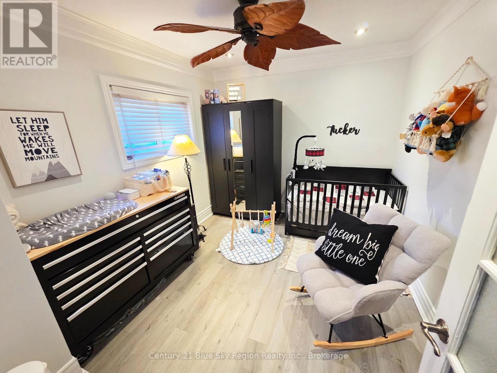 1376 Copeland Street, North Bay, Ontario P1B 3G3 - Photo 29 - X12467566