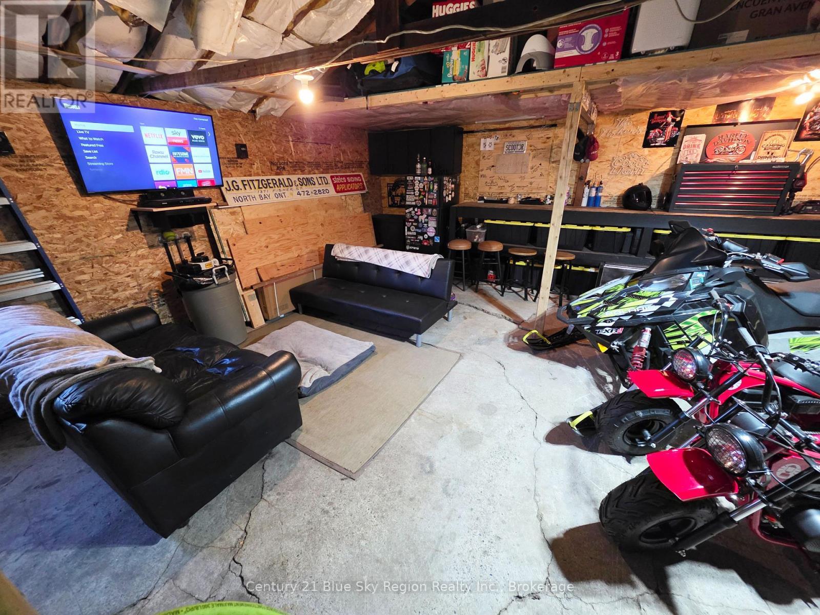 1376 Copeland Street, North Bay, Ontario P1B 3G3 - Photo 35 - X12467566