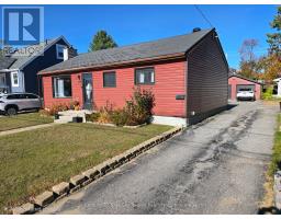 1376 COPELAND STREET, North Bay, Ontario