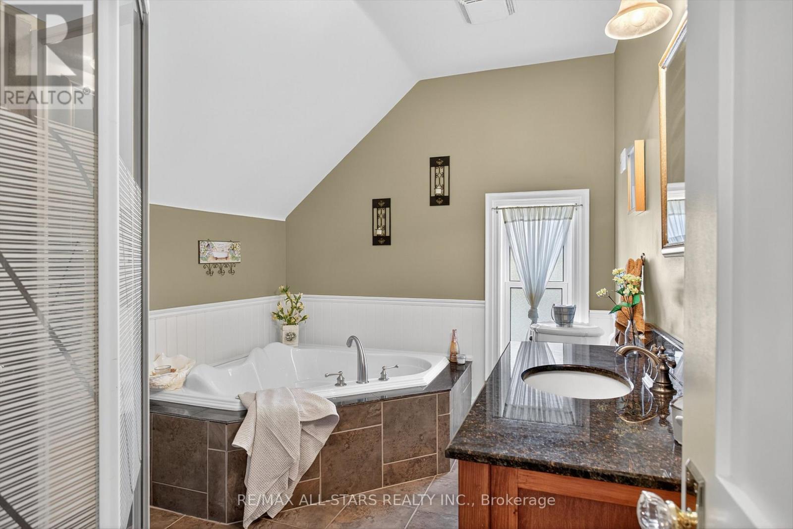 60 River Street, Brock, Ontario  L0C 1H0 - Photo 30 - N12453783