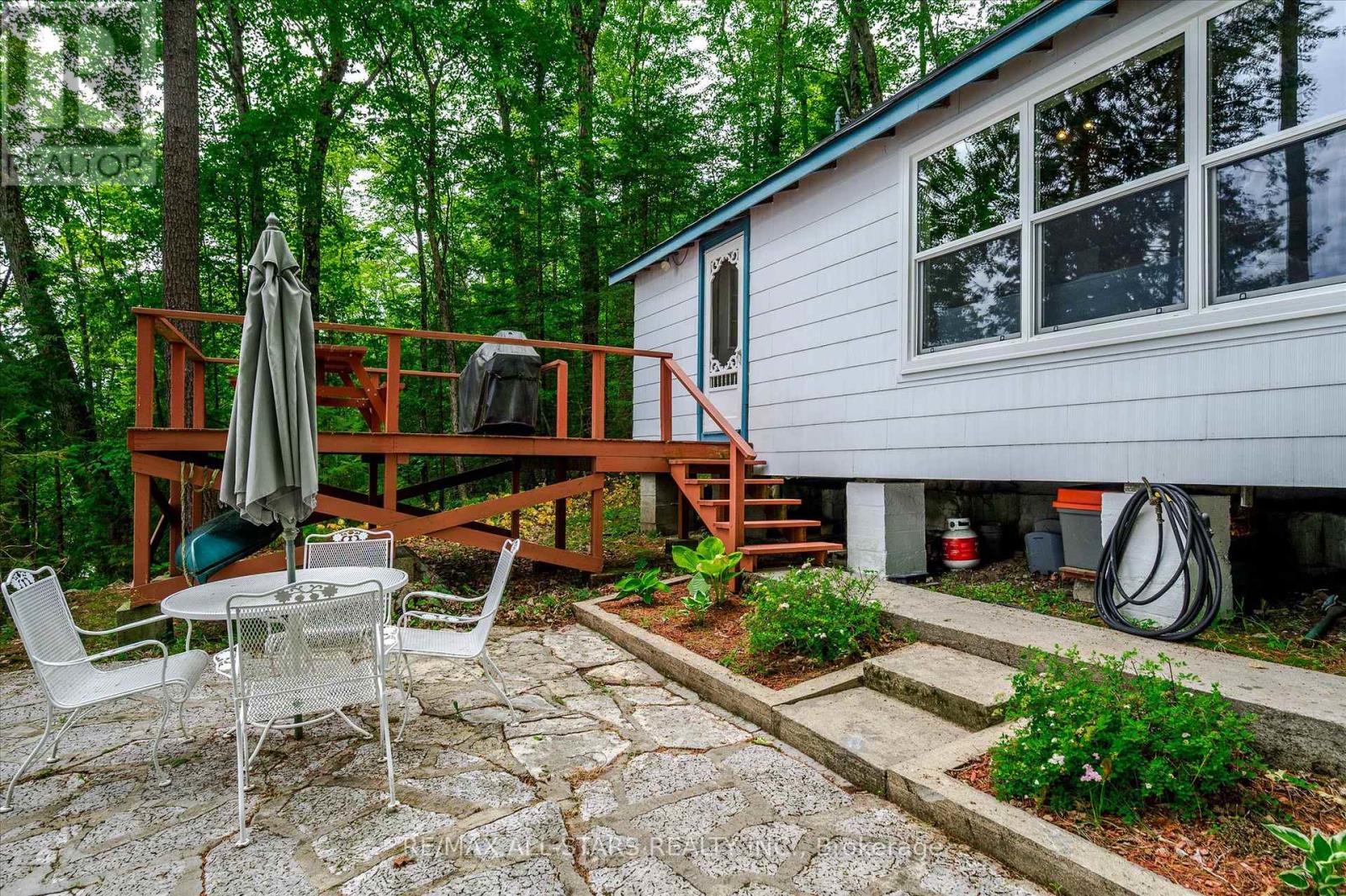 154 Forest Lane Road, Kawartha Lakes, Ontario  K0M 1N0 - Photo 14 - X12272337