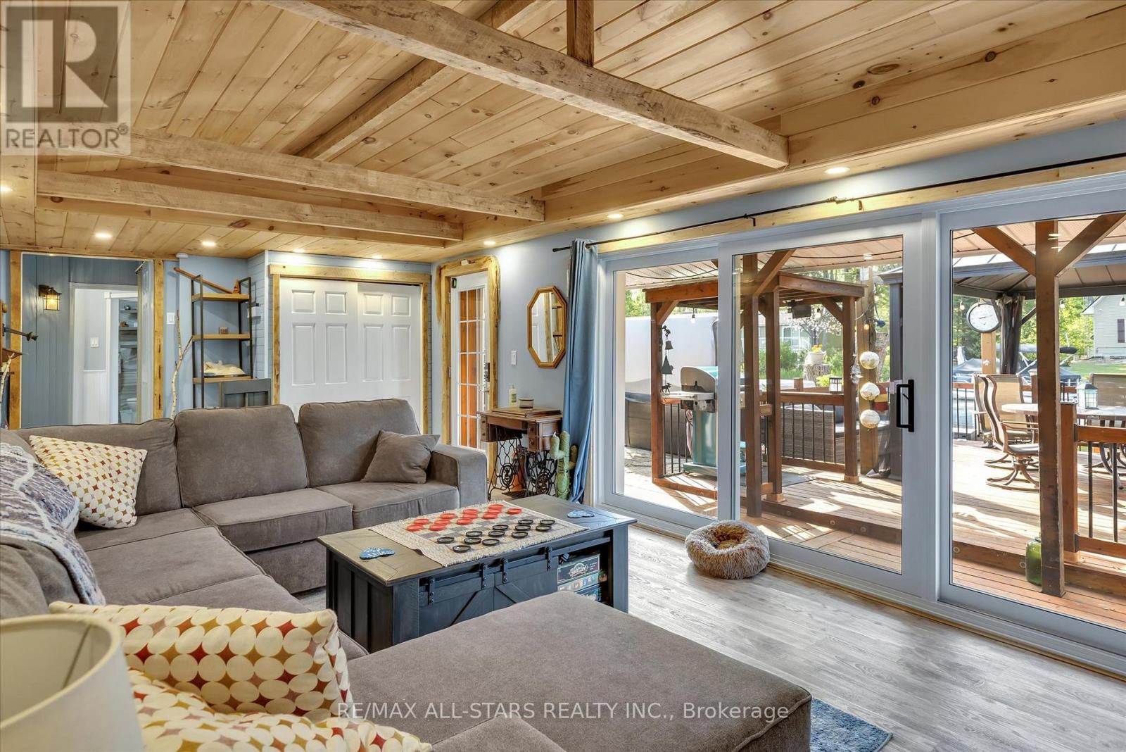 2 Sackitt Road, Kawartha Lakes, Ontario  K0M 1N0 - Photo 10 - X12314503