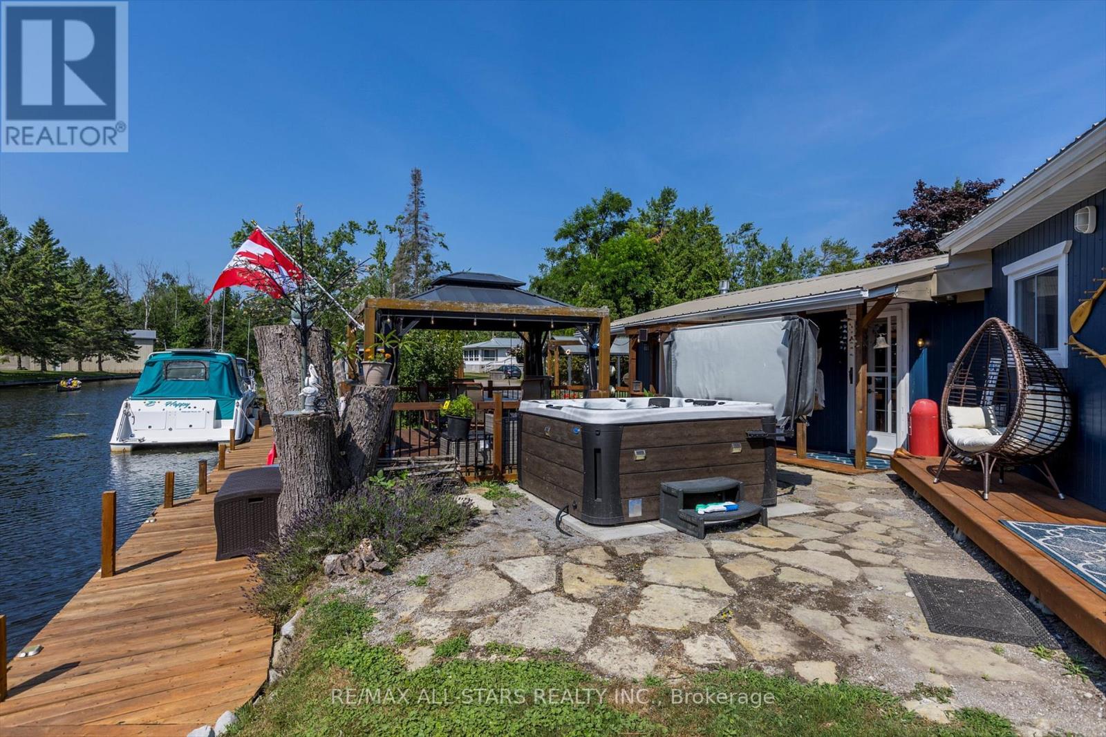 2 Sackitt Road, Kawartha Lakes, Ontario  K0M 1N0 - Photo 32 - X12314503